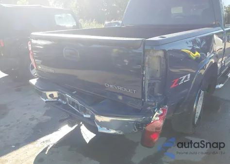 2004 Chevrolet Silverado 1500 Z71 z USA, uszkodzony, nr VIN 2GCEK13T741415371